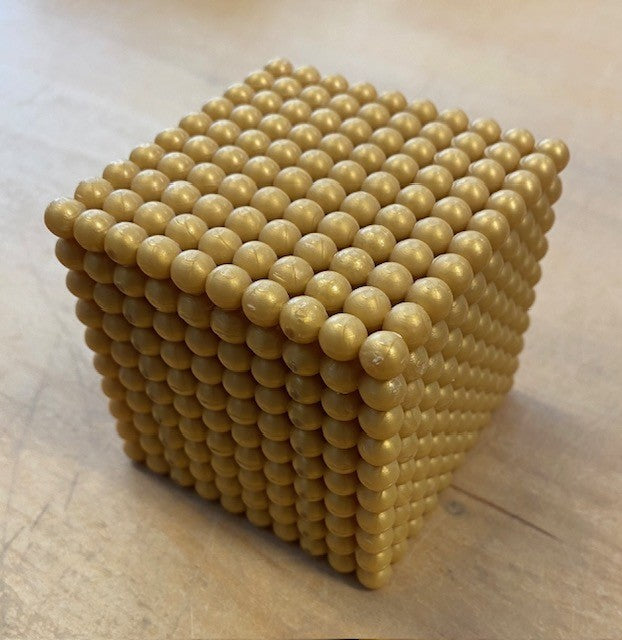 Montessori Gouden kubus