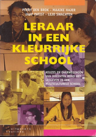Leraar in een kleurrijke school