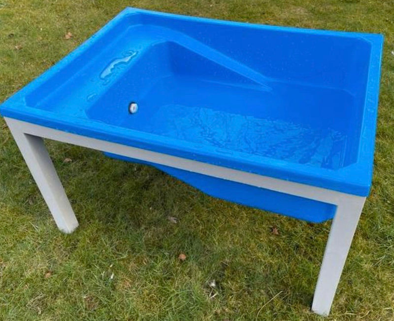 Zand/watertafel blauw op houten onderstel grijs inclusief afdekplaat (zie omschrijving)
