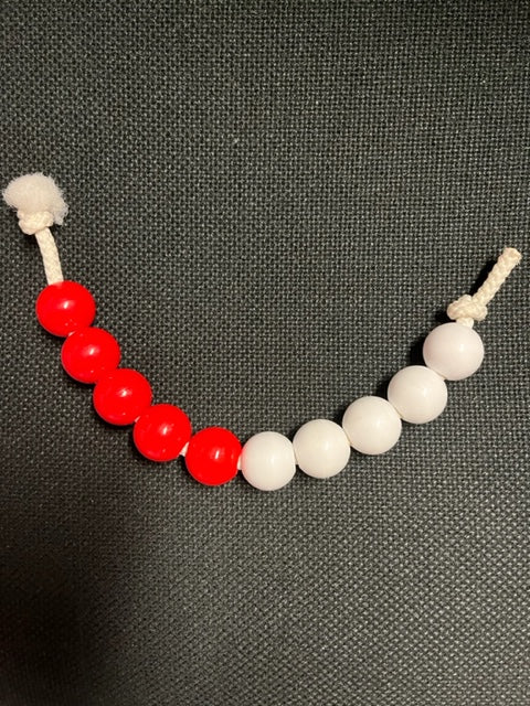 Rekenketting 10 grote kralen rood/wit klein