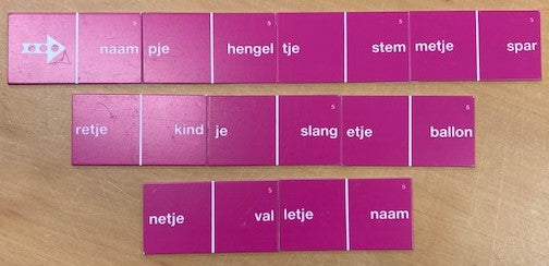 Taaldomino Woord verkleinen Roze 5